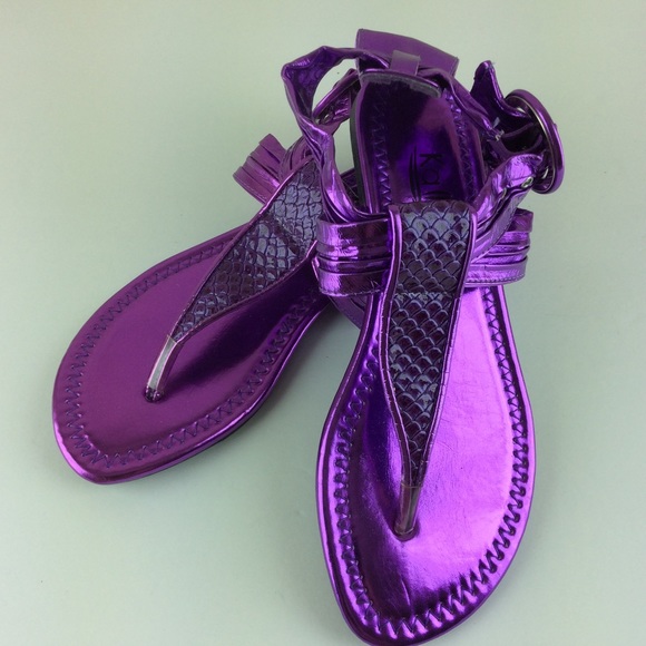 purple sandals